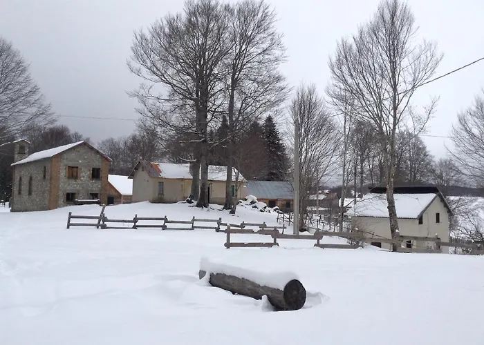 Villaggio Grechi Lodge *